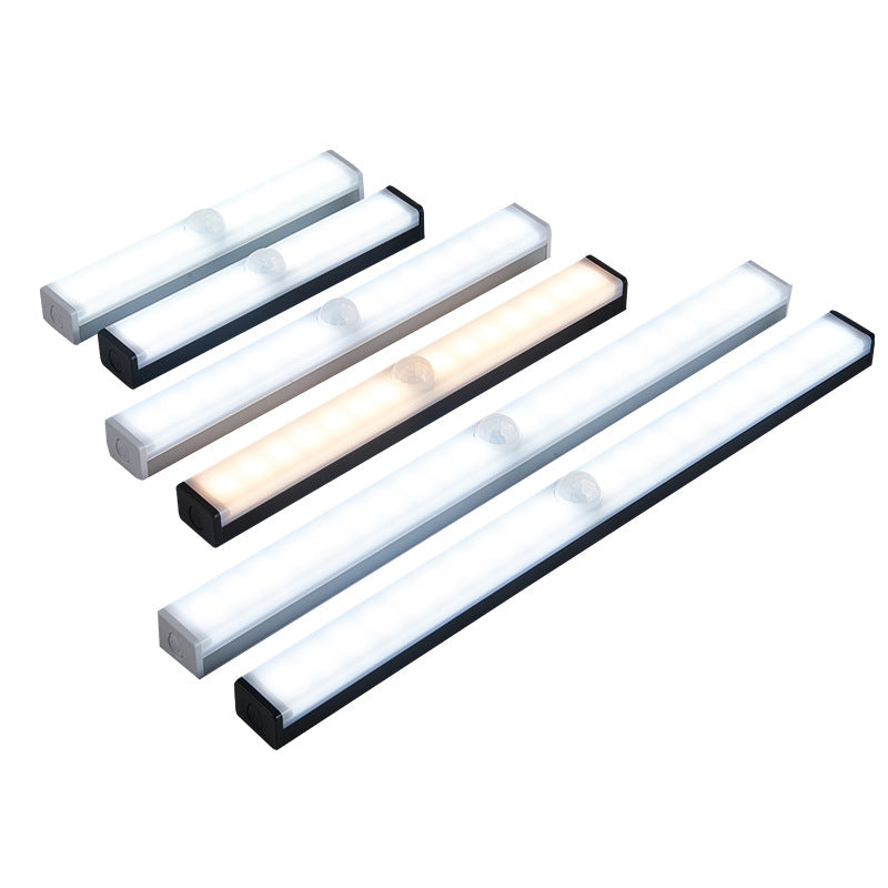 Smart LED light with sensor