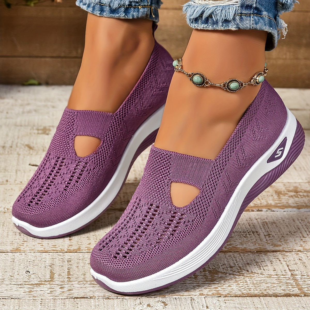 Orthopedic slip-on shoes